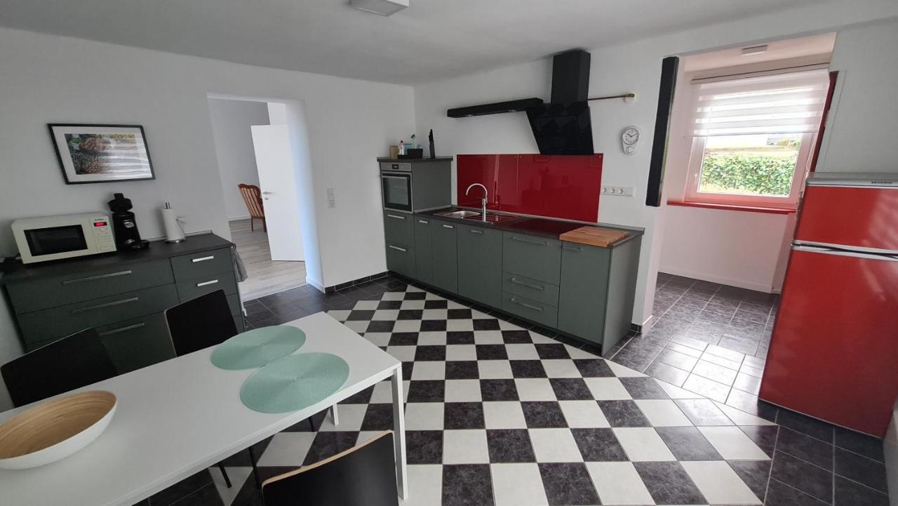 Appartement Lavendel, Ferienwohnung Mit Eigenem Eingang Wie Ein Kleines Haus バート・ザルツフレン エクステリア 写真