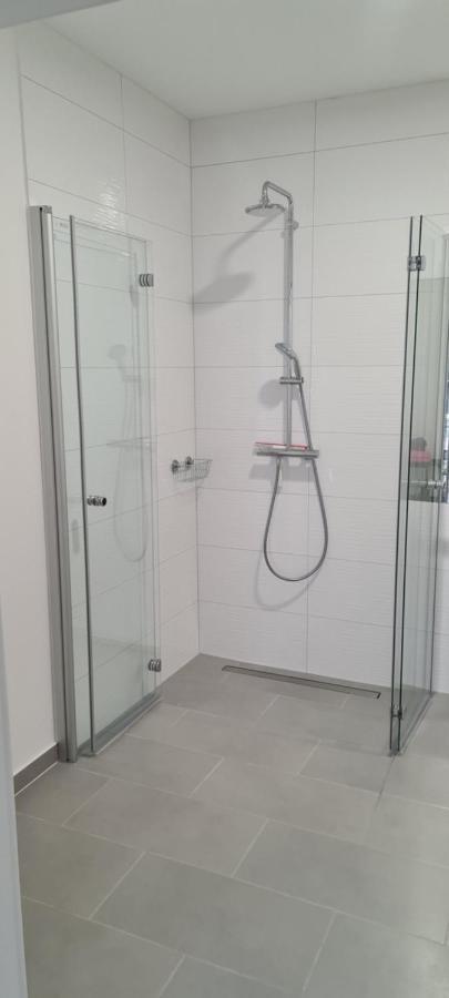 Appartement Lavendel, Ferienwohnung Mit Eigenem Eingang Wie Ein Kleines Haus バート・ザルツフレン エクステリア 写真