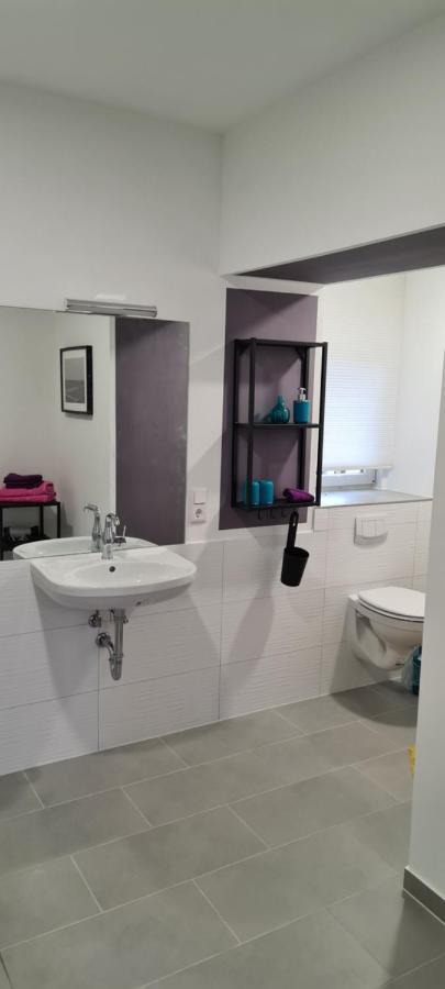 Appartement Lavendel, Ferienwohnung Mit Eigenem Eingang Wie Ein Kleines Haus バート・ザルツフレン エクステリア 写真