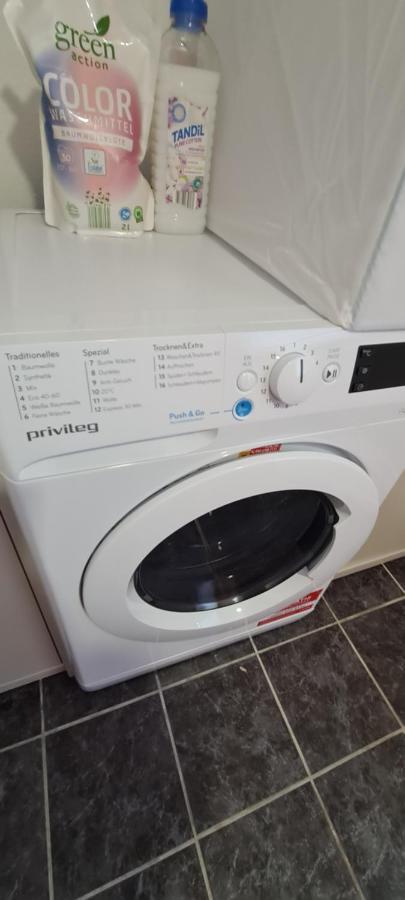 Appartement Lavendel, Ferienwohnung Mit Eigenem Eingang Wie Ein Kleines Haus バート・ザルツフレン エクステリア 写真