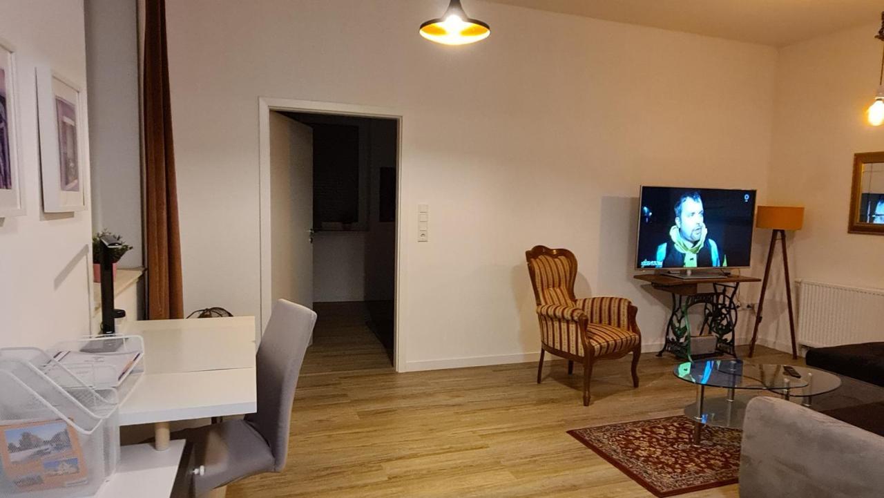 Appartement Lavendel, Ferienwohnung Mit Eigenem Eingang Wie Ein Kleines Haus バート・ザルツフレン エクステリア 写真
